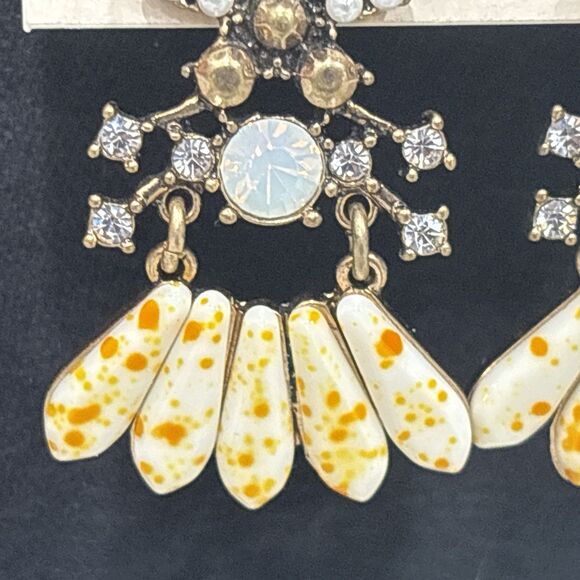 Rhinestone Floral Chandelier Earrings NEW - Picture 5 of 13